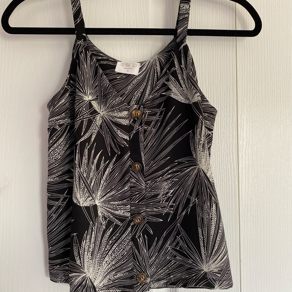 Small tank top from sienna sky.
